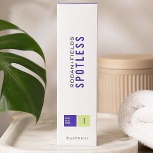 Brand NewvRodan + Fields Spotless Daily Acne Wash Step 1 New Sealed Tube